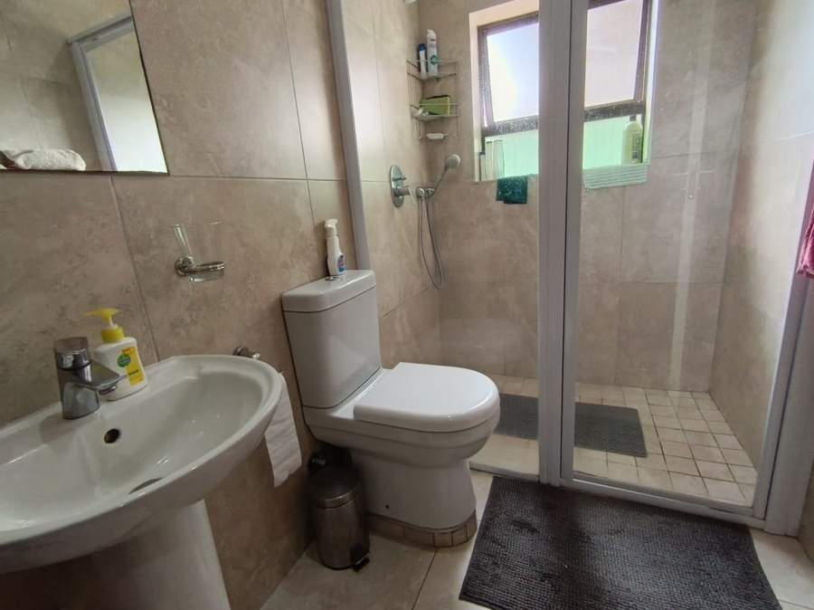 To Let 2 Bedroom Property for Rent in Dana Bay Western Cape